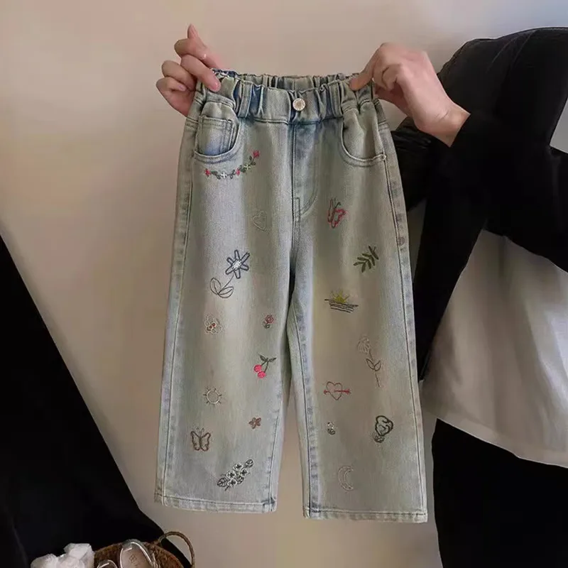 

2025 New Spring Summer Kid's Embroidered Jeans Fashion Girls Soft Loose Straight Trousers Baby Girl Thin Style Denim Pants
