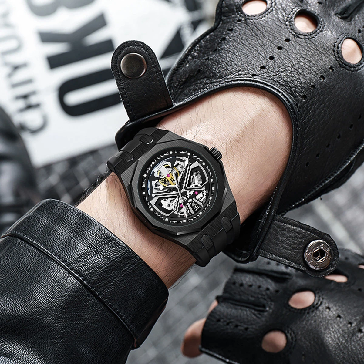 Luxury Skeleton Watch Men Openwork Octagon Quartz Watch Silver Sport Waterproof Clock Relogio Masculino Silicone Band