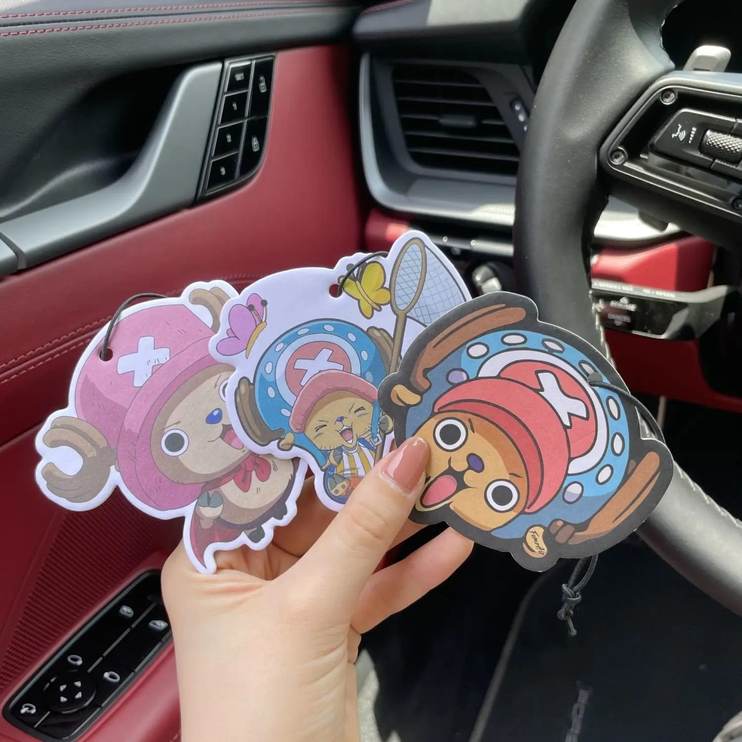 One Piece Luff Car Fragrance Anime Car Long-lasting Aromatherapy Fragrance Piece Pendant Decoration Car Interior Accessories