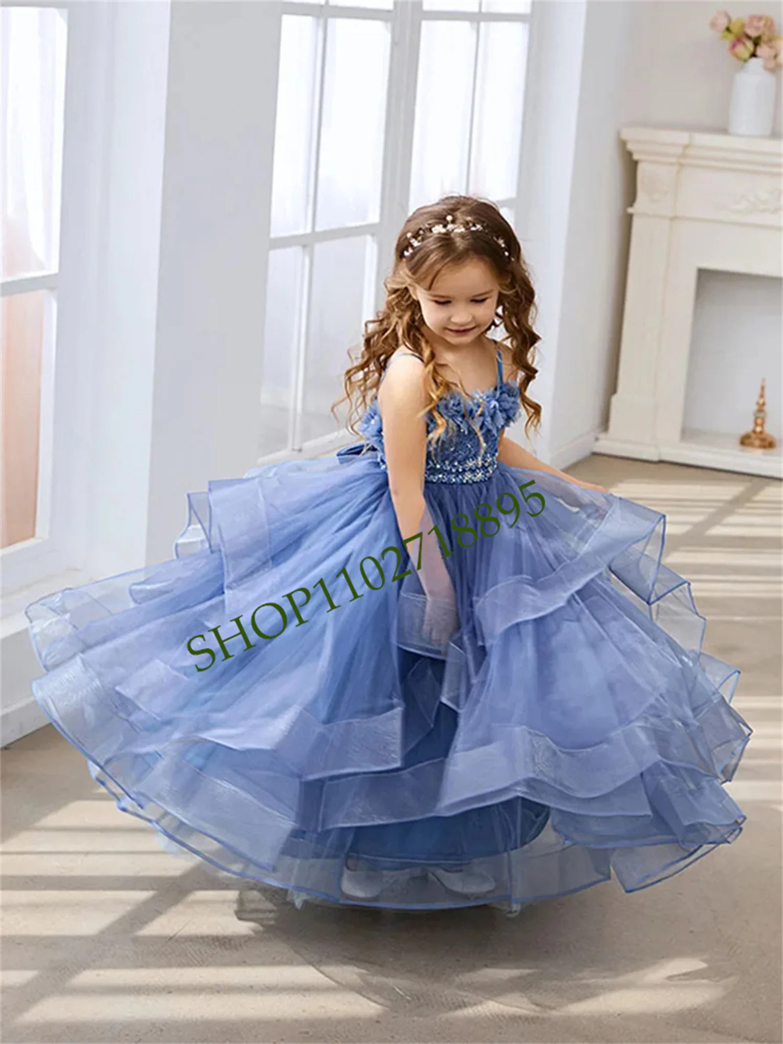 

Cute Applique Flower Girl Dresses Suspenders Lace Tulle Kids Birthday Party Ball Gown Beauty Pageant First Communion Wear