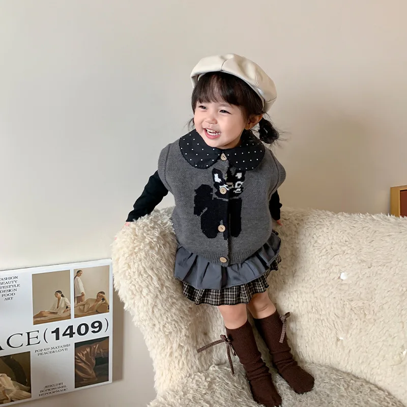 Girls Suits 2024 Autumn New Childrens Clothes Baby Girls Kitten Knitted Vest Doll Collar Shirt Plaid Cake Skirt Three-piece Set