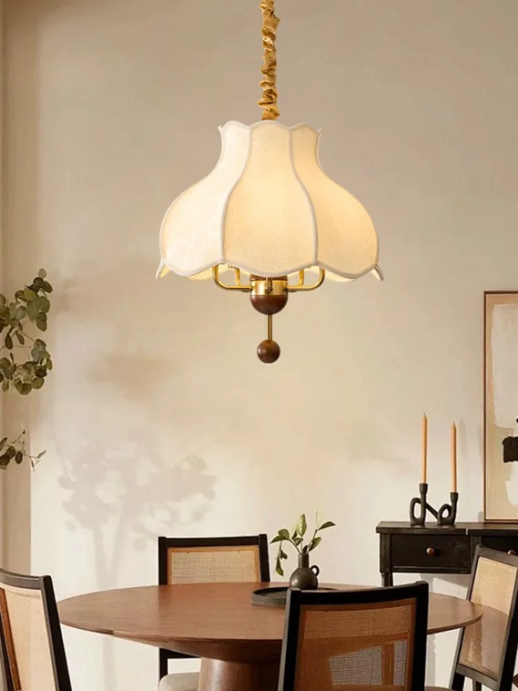 

Винтажный тканевый абажур, подвесной светильник для ресторана, лампа для спальни из французской ткани, обеденный стол, бар, кухня, потолочный светильник E27, лампа