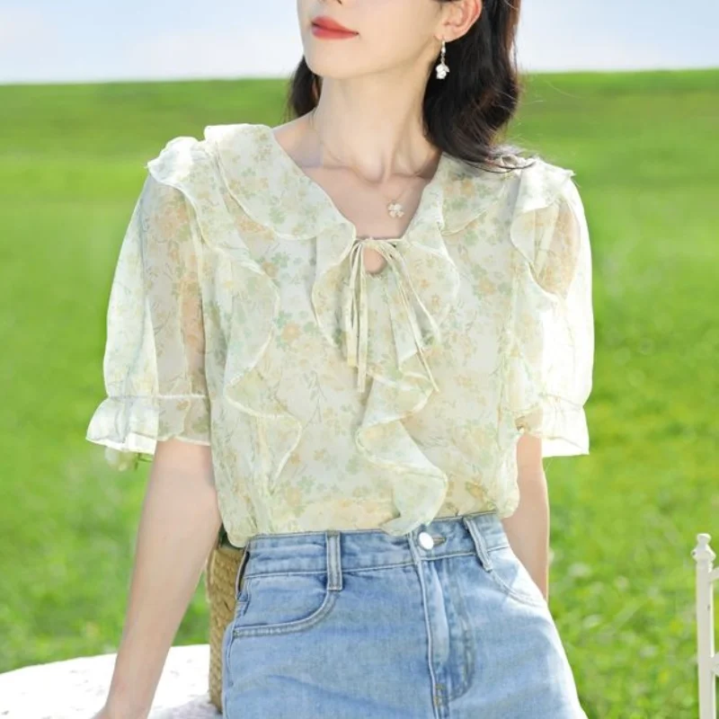 女性用半袖気質プルオーバーシャツ、革新的な服、シンプルなプリント、引きひも、Vネック、夏のファッション、新しい、2024