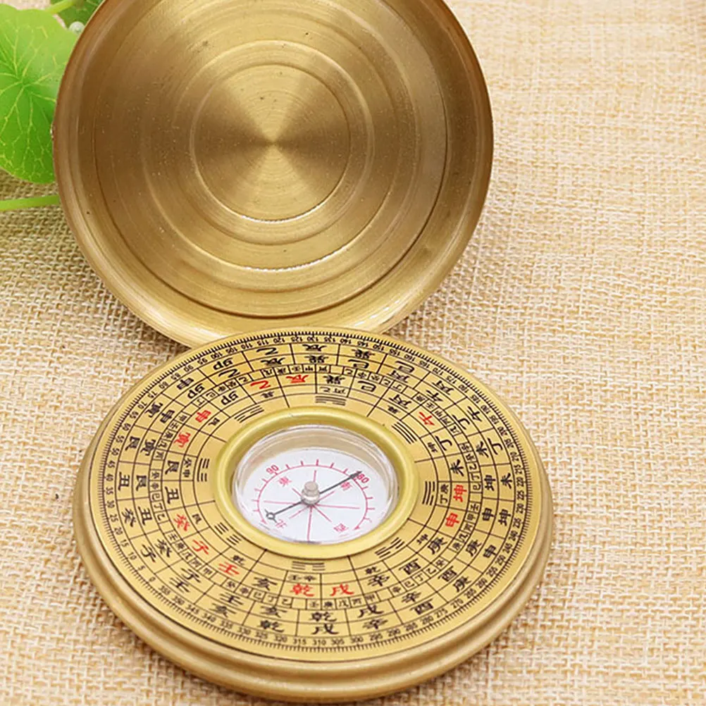 

2Pcs Portable Compass Small Size Easy to Carry Perfect for Camping Hiking Outdoor Activities Chinese Style Alloy Acrylic