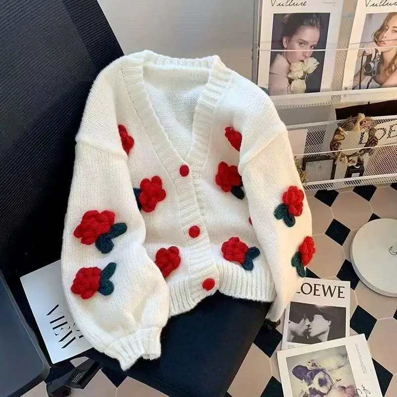 

3D Flower Age Reducing Loose Knit Cardigan 2025 Autumn and Winter New Style Small Fragrance Short Sweater Women's Coat