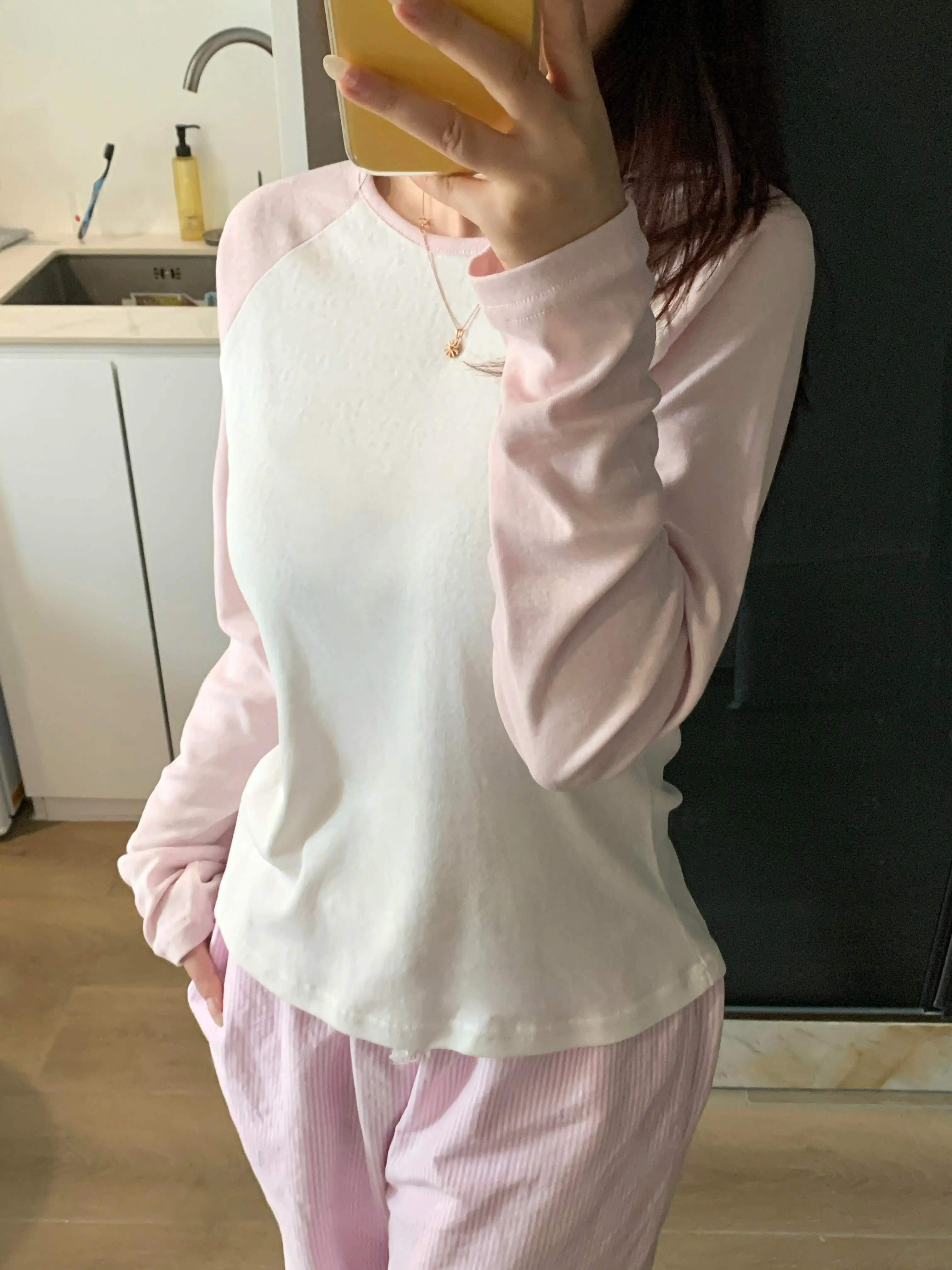 Korean Style Long Sleeve T-Shirt Women's Slim Fit Design Sense Inner Wear Base Shirt Top Pink Shoulder Insert Color Block