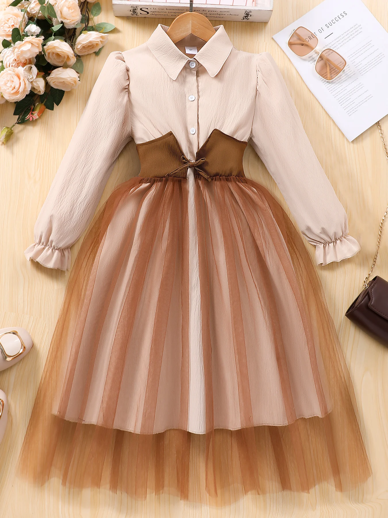 Girls\' long sleeved lapel waistband mesh patchwork dress