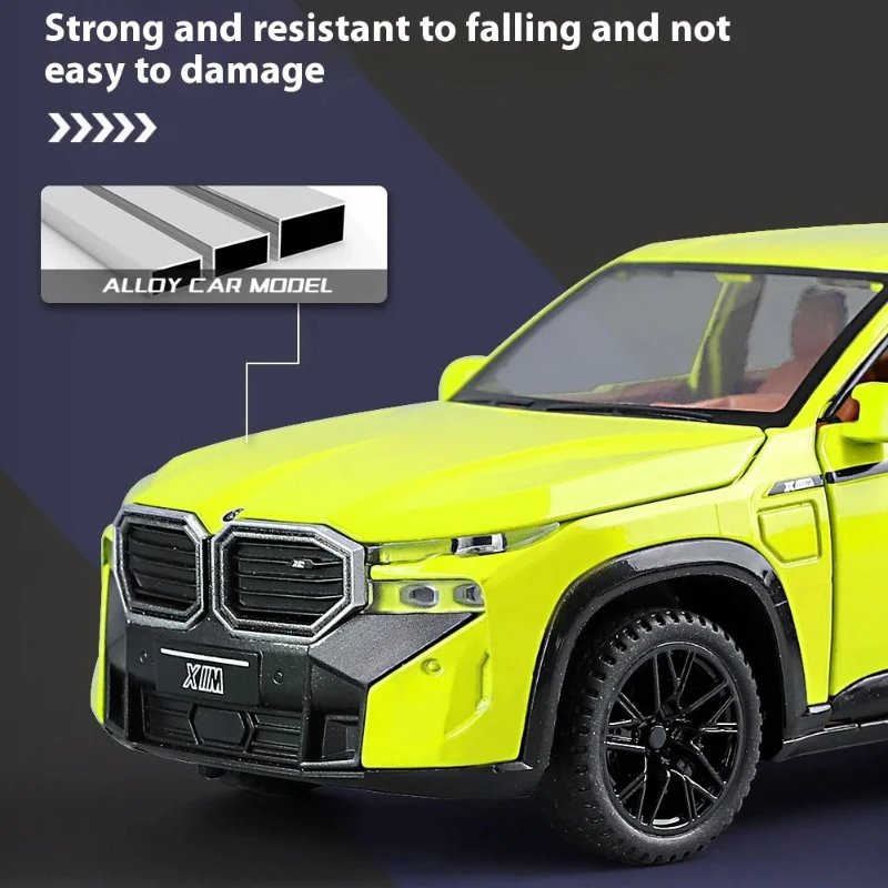 Véhicule SUV tout-terrain XM 1:32, alliage métallique moulé sous pression, modèle de voiture, son et lumière, Collection intérieure, cadeau décoratif pour boîte Firend