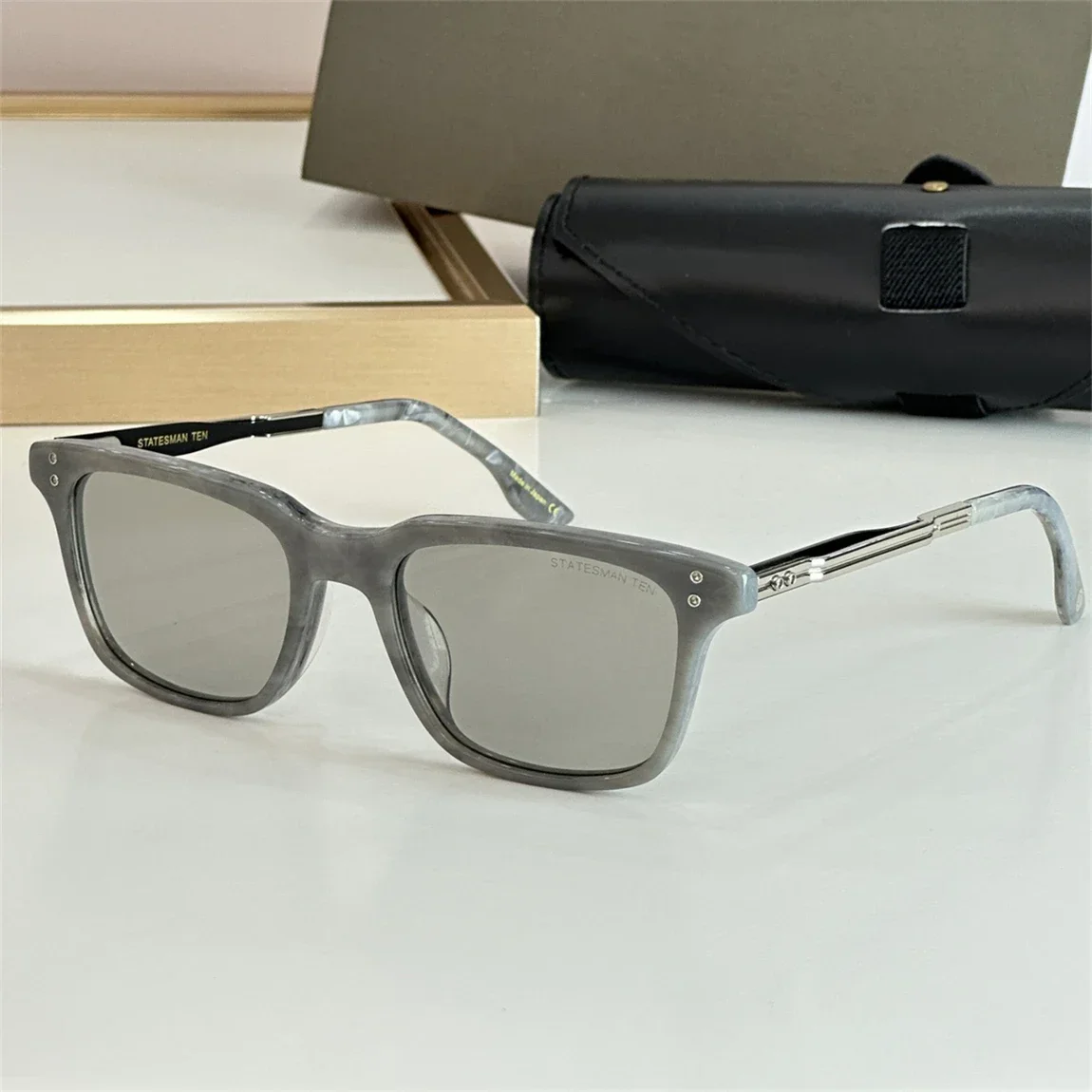 نظارات شمسية فاخرة عالية الجودة للرجال والنساء STATESMAN DTS181 نظارات مصممة من التيتانيوم UV400