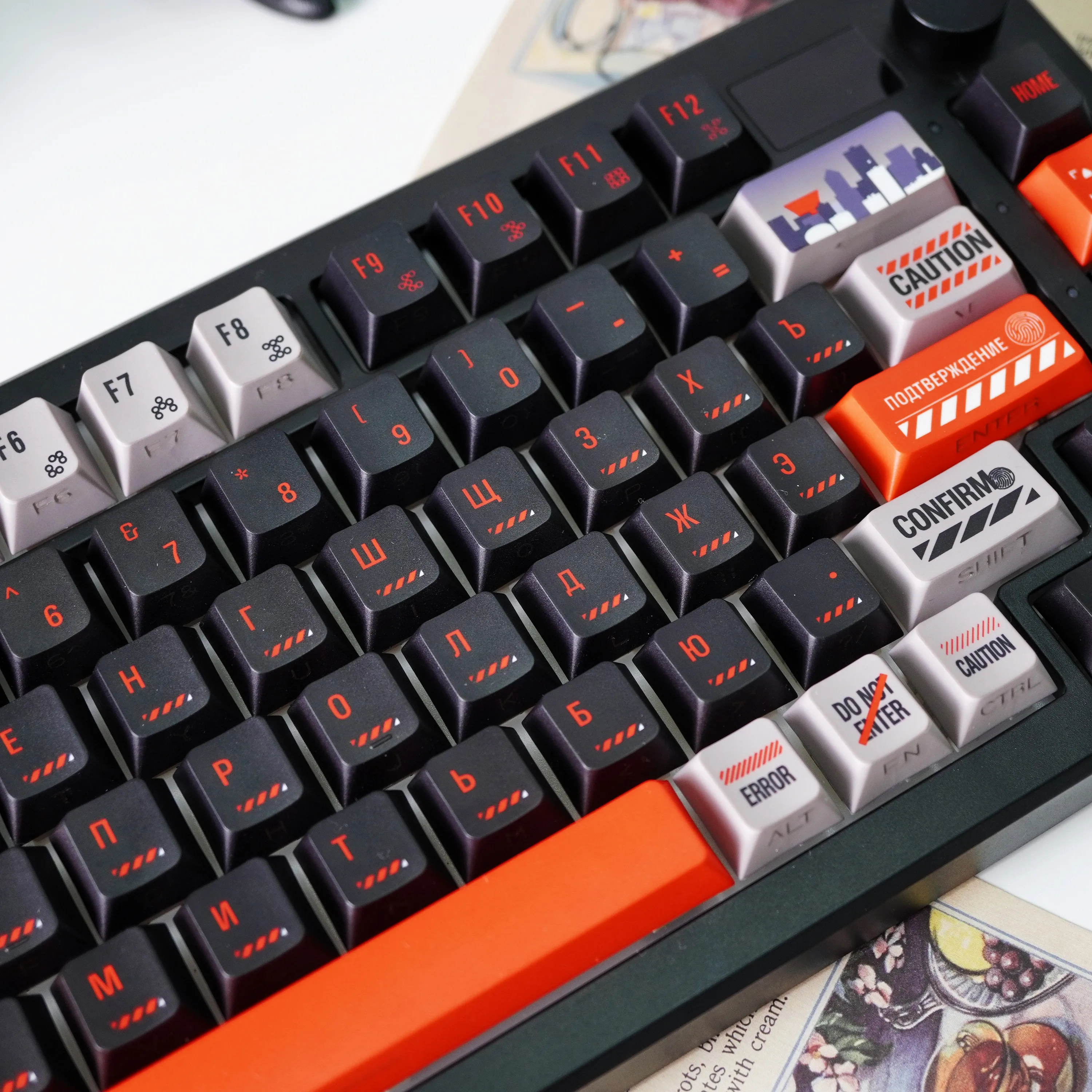 

Русские колпачки для клавиш Cherry Profile Чернобиль Ядерная тема PBT Сублимационная полупрозрачная колпачок с боковой гравировкой для механической клавиатуры