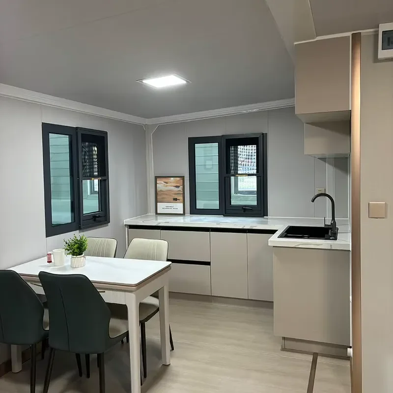 High Quality 20FT 40FT Expandable Container House Waterproof Prefab Modular Home