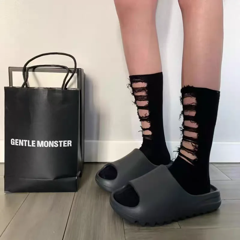 Summer Women Slippers Men Sandals Casual Beach Shoes Soft Bottom Slides Thick Platform EVA Anti-Slip Home Slippers image 2