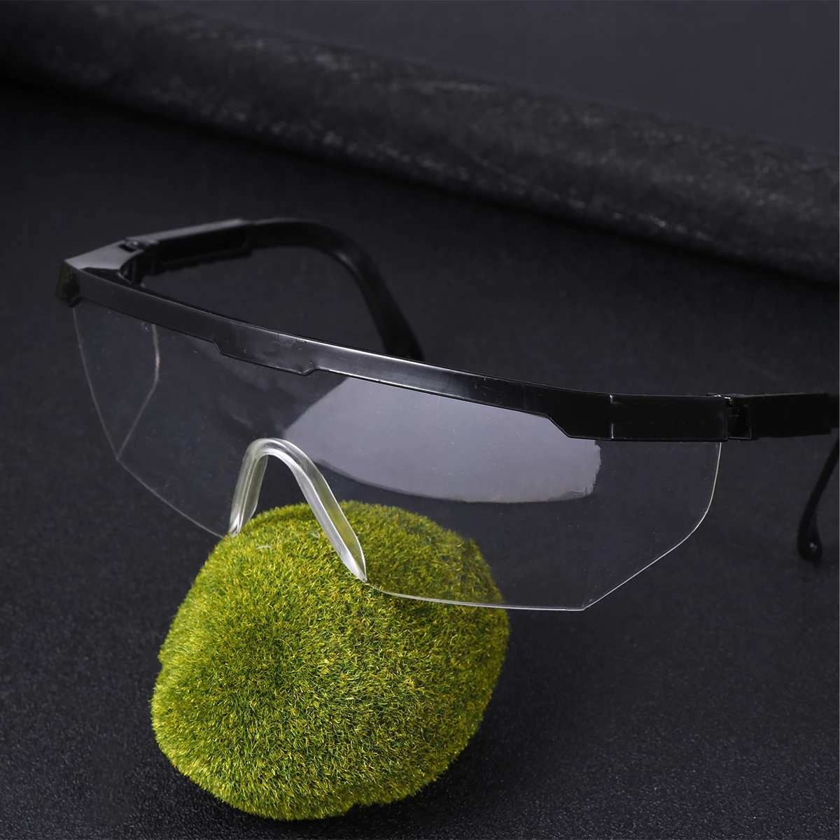 

1Pc Dust Eye Mask Multi-Function Goggles Spittle Baffles Eye Glasses Black Outdoor Use