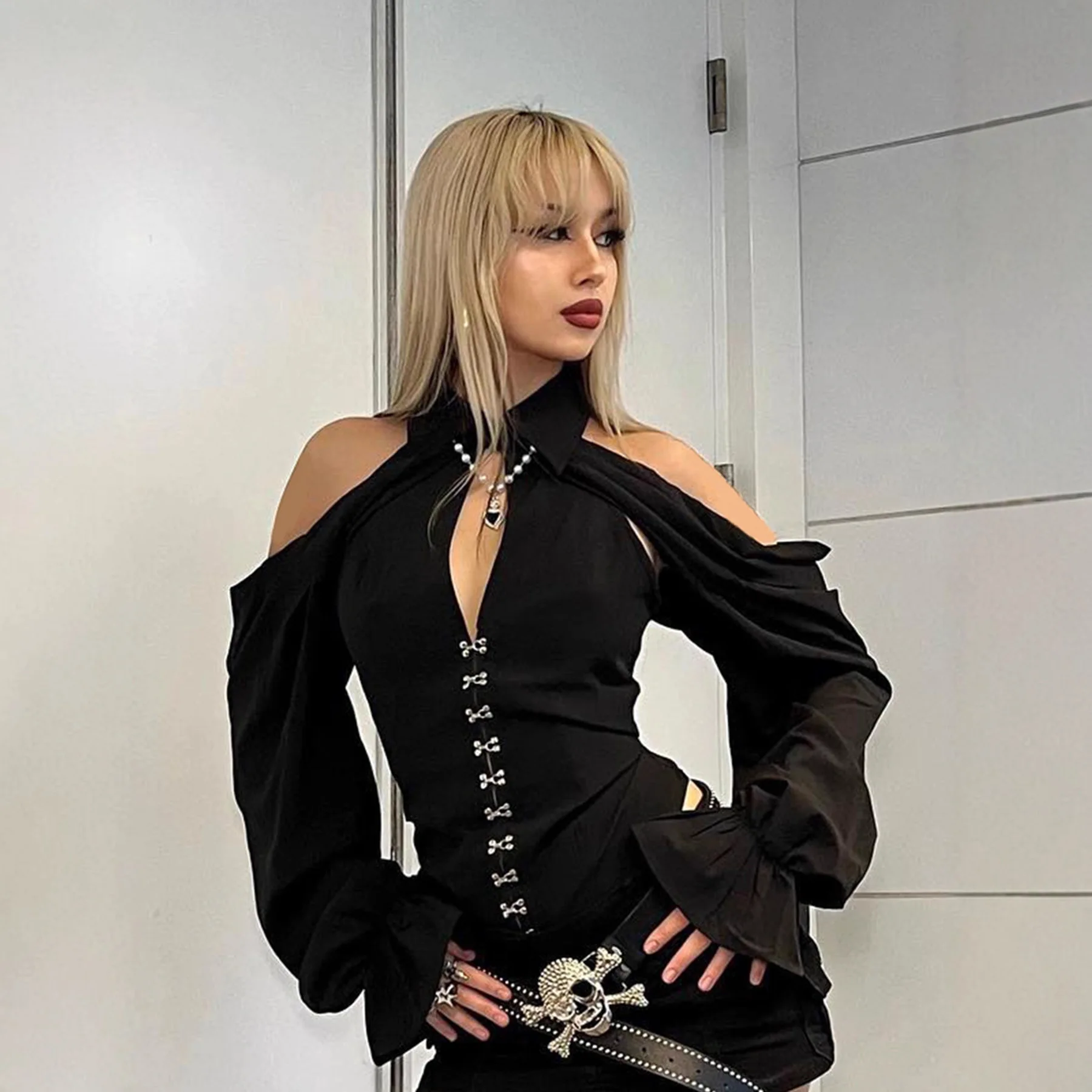 

K Sle oulder Bared Button up Neline Faionable Bell Sve Deep V Ne Топ Новое поступление Сексуальная свободная тканая ткань