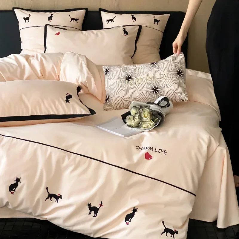 Pure Cotton Thickened Ceramic Matte Four Piece Set, Kitten Embroidered Soft Quilt Cover, Bedding