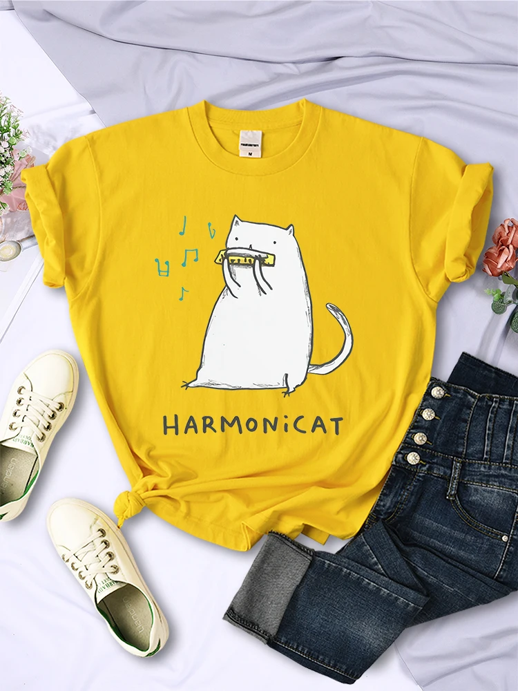 Harmonica Playing Cat Printed T Shirts Women Breathable Hip Hop T-Shirts Oversize Soft Sweat Cute T-Shirts Summer Hip Hop Tops