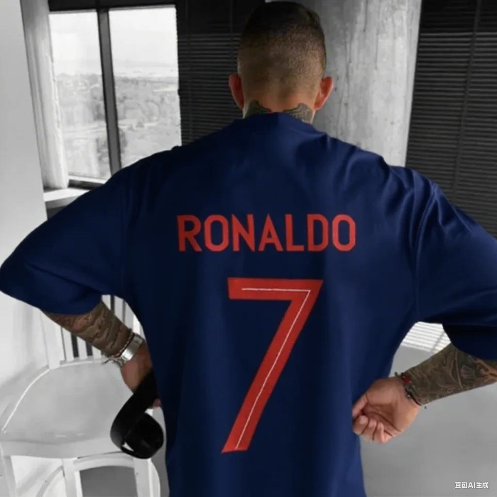 رونالدو رقم 7 إلكتروني طباعة الرجال القطن التي شيرت الصيف تنفس الرياضة قصيرة الأكمام مريحة شعبية التي شيرت الأزياء التي شيرت الرجال #4