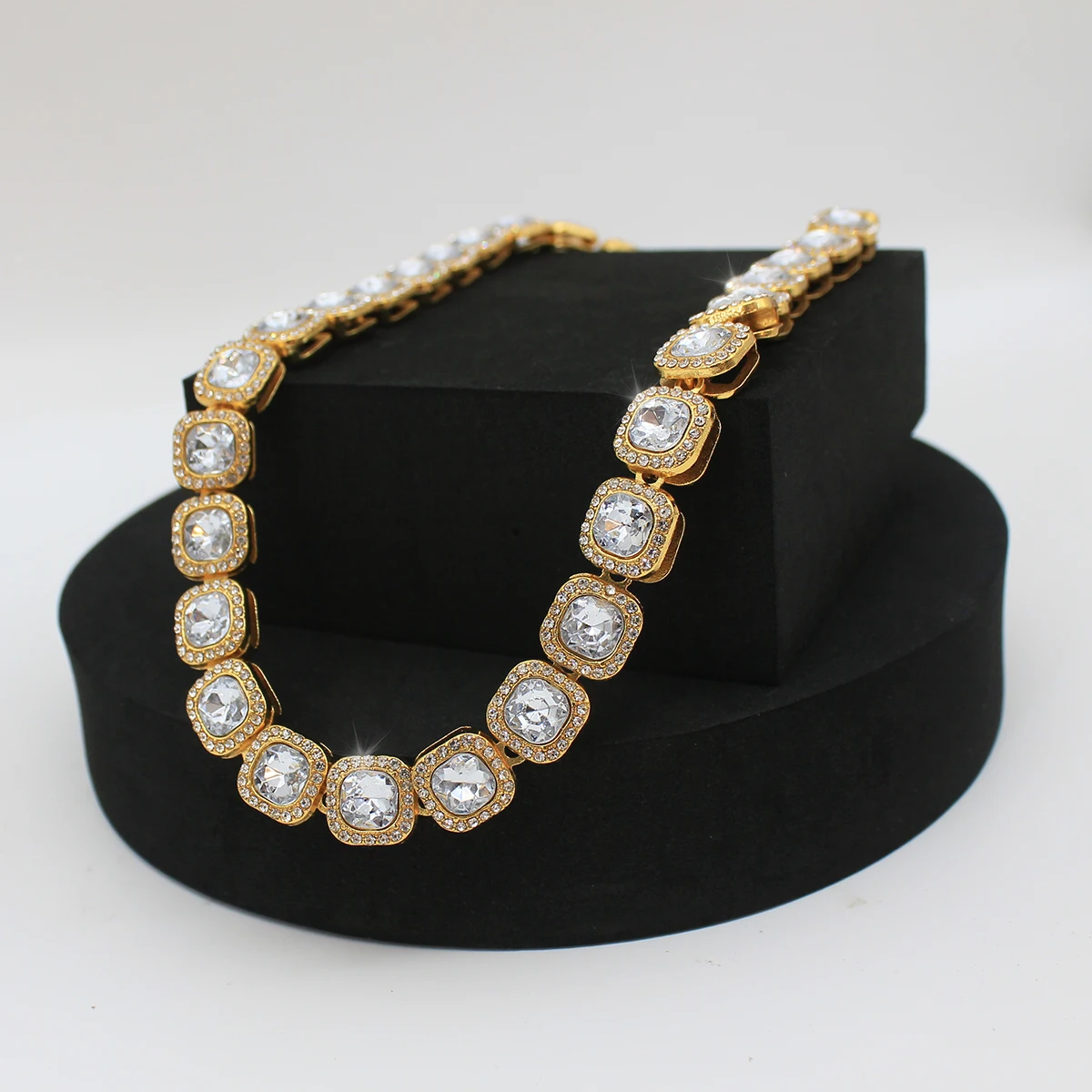 A Fashionable Hip Hop Piece, Men's Large Rhinestone Chain Necklace