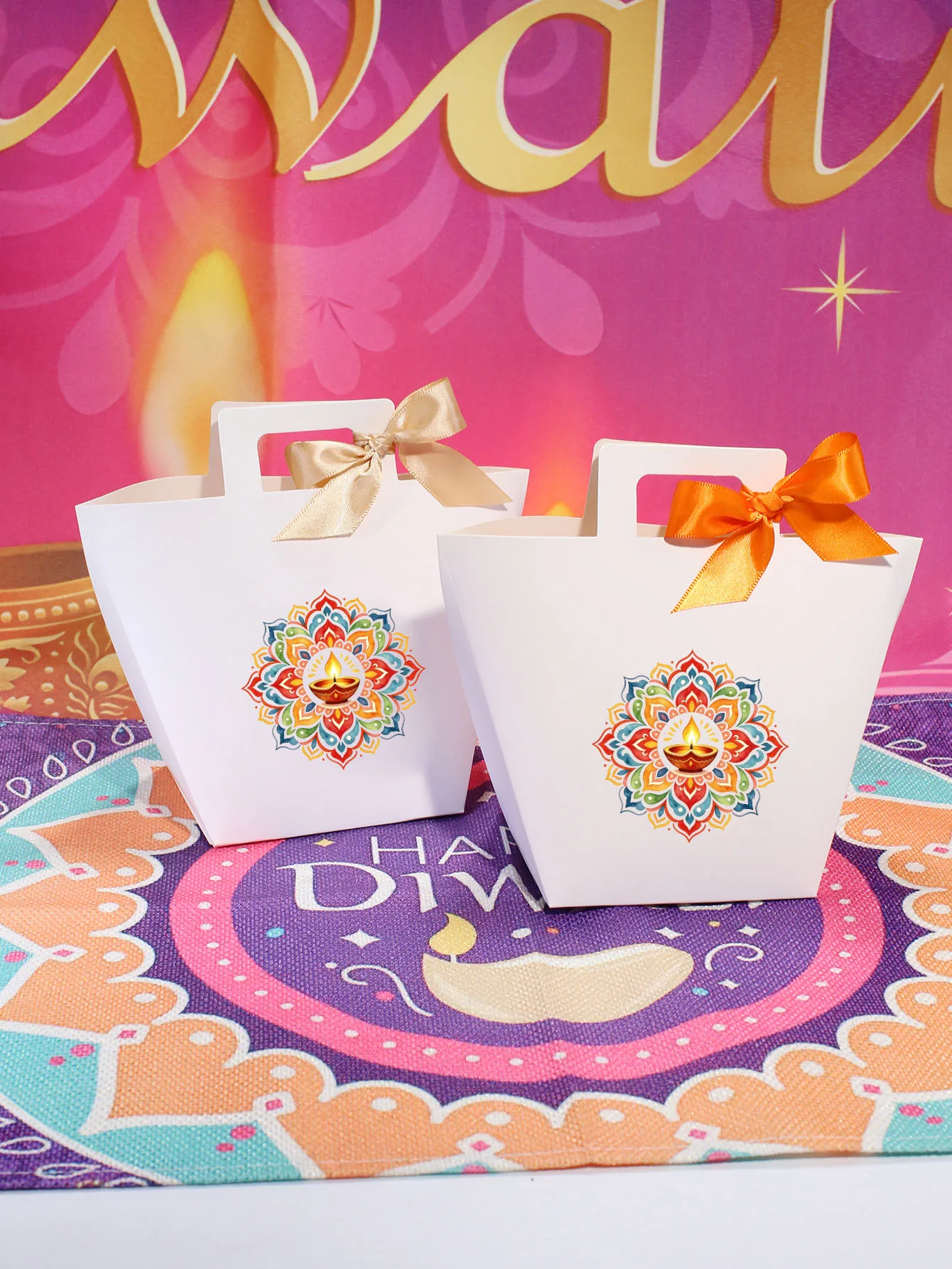 Diwali Happy Paper Gift Box, Diwali Candy and Chocolate Dim sum Box, Indian Festival Party Gift Packaging Materials