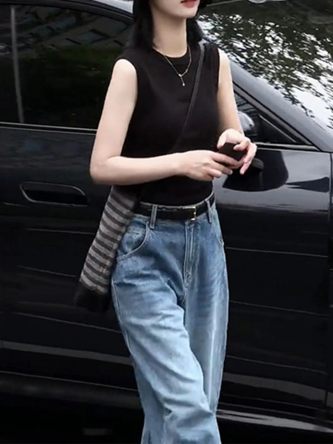 Black Sleeveless Strap Vest Women's Slimming Summer New plus Size Fashion Top Commute Style round Neck Thickened Regular Length
