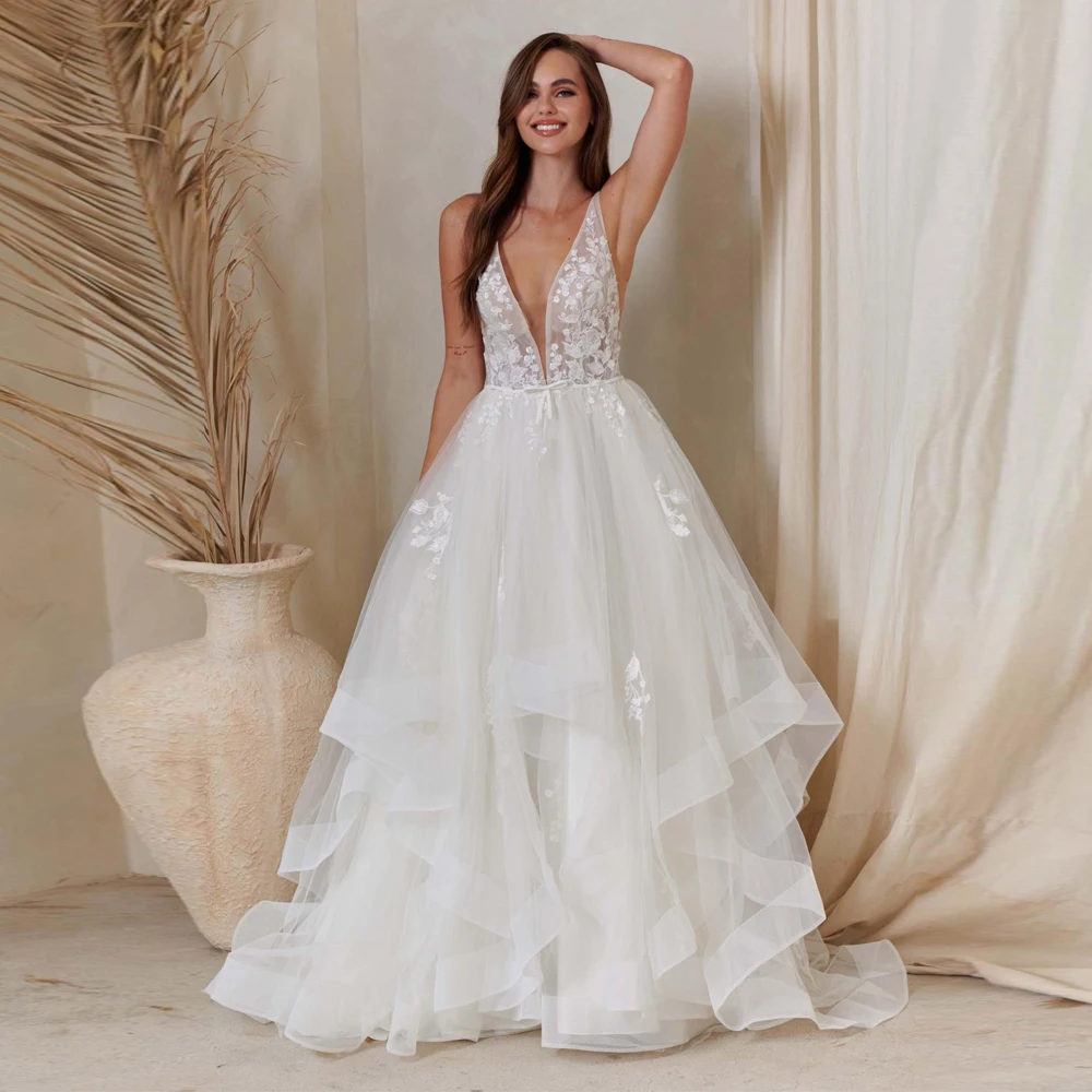 

Sexy Deep V Neck Wedding Dresses Sleeveless Backless Bridal Grown Lace Applique Illusion Tiered Tulle A Line Vestidos De Novia