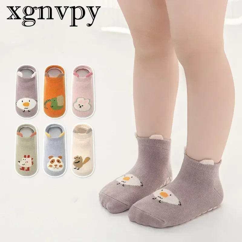 xgnvpy Spring and Autumn threedimensional cartoon lowtop boat socks baby trampoline small ears antislip floor socks breathable