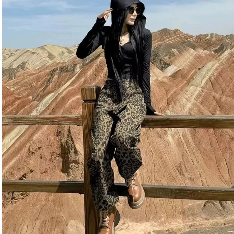 جينز نسائي Y2k جينز أمريكي ريترو بطبعة الفهد بنطال ذو قصة أرجل واسعة عالي الخصر فضفاض مناسب للشتاء تصميم جديد للتخسيس مستقيم طويل