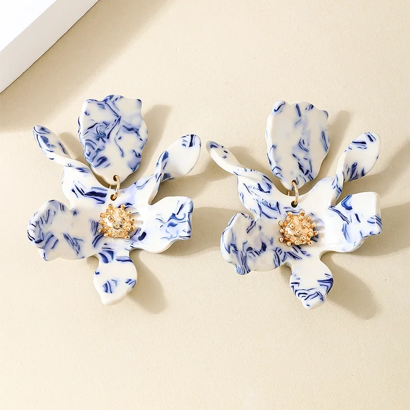 Fashion Sweet Temperament Elegant Woman Acrylic Blue White Porcelain Lily Flower Ladies Earrings New Chinese Style Accessories