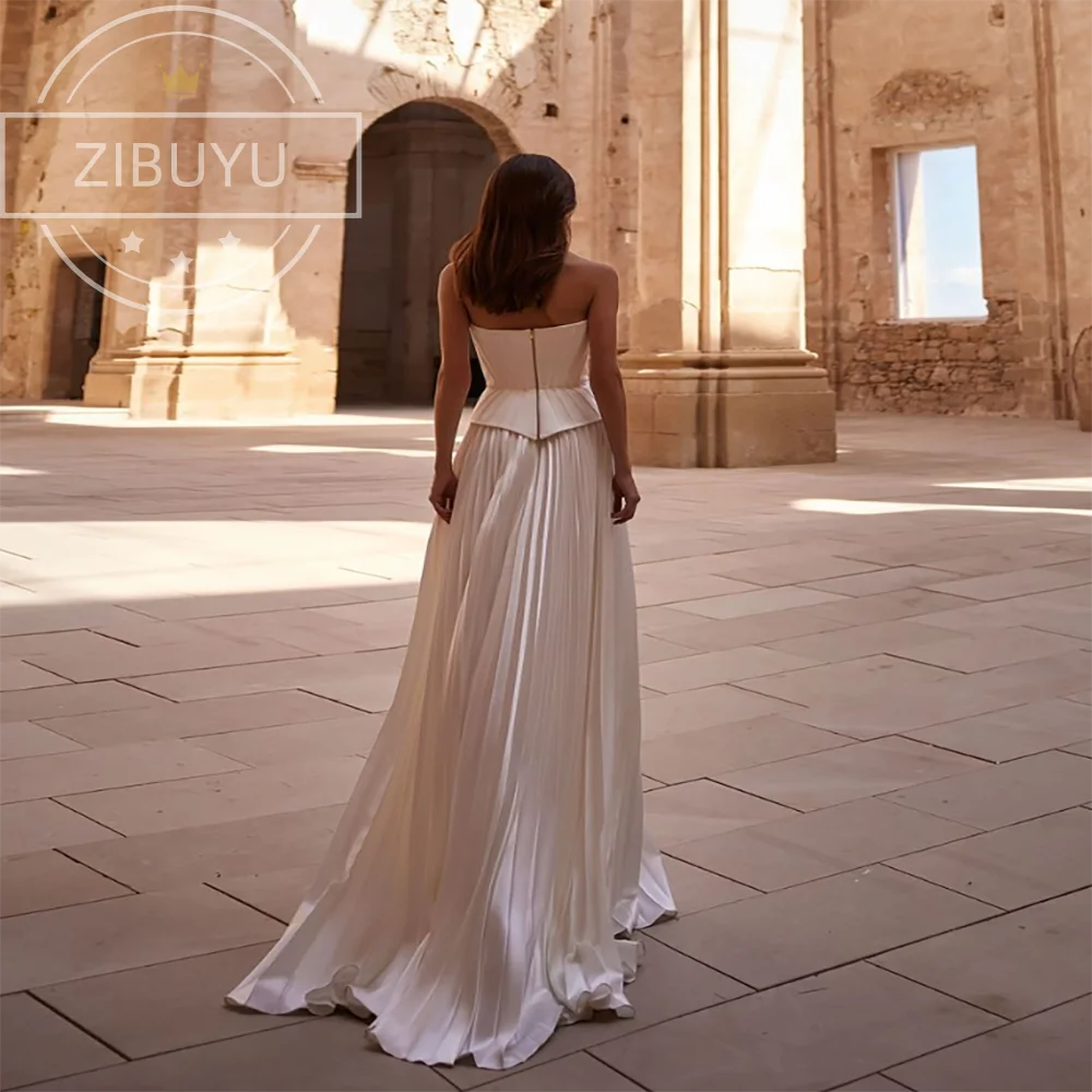 ZIBUYU Personalizowane Proste Suknie Ślubne w Kształcie Litery A Bez Rękawów z Satyny do Ziemi 2025 Eleganckie Suknie Ślubne Bez Ramiączek z Tiulu llluison