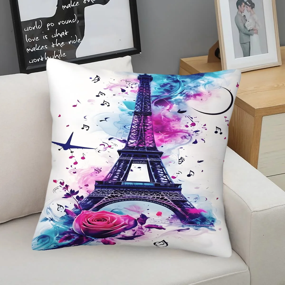 

Музыкальная подушка «Эйфелева башня»: яркий романтический декор, идеально подходит для модных спален, добавляет парижского шарма уютным пространствам.