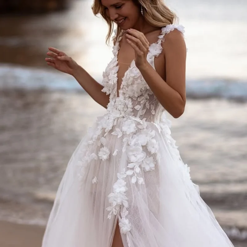

Customized Simple ivory white Spaghetti sequin Appliques Wedding Dresses 3D flower Lace Bridal Gowns Made Dress
