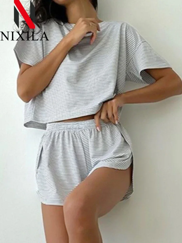 New Matching Sets Knitted Women\'s T-shirt sets for Women 2 Pieces Sexy Elegant Stripe O-neck Sleeve Tops Short Pants Sets 2024