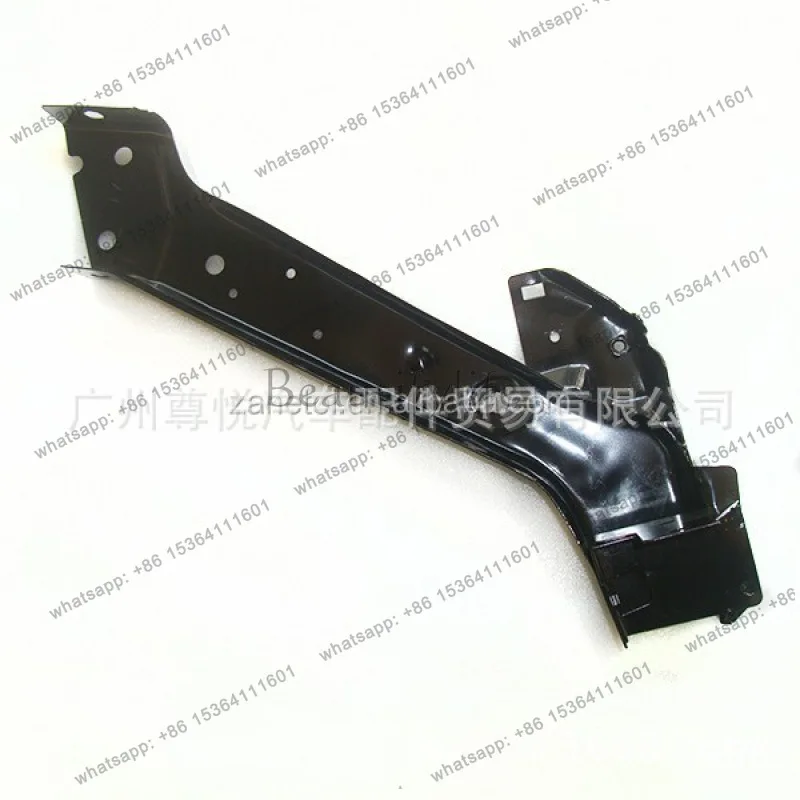 

Для автозапчастей: кронштейн радиатора автомобиля 5156117AA