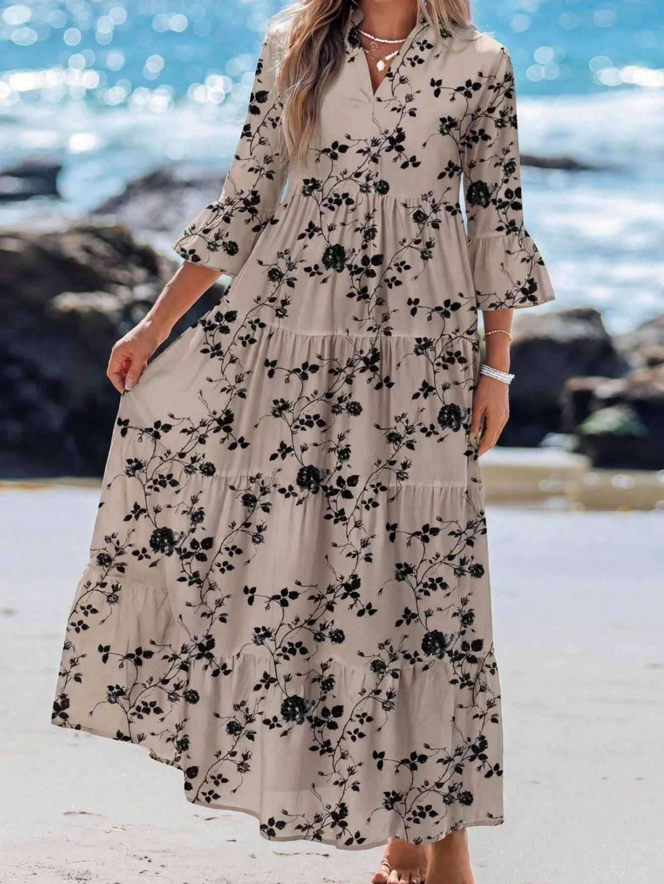 

V-Neck Floral Print Tiered Long Sleeve Maxi Dress For Women Casual Beach Style