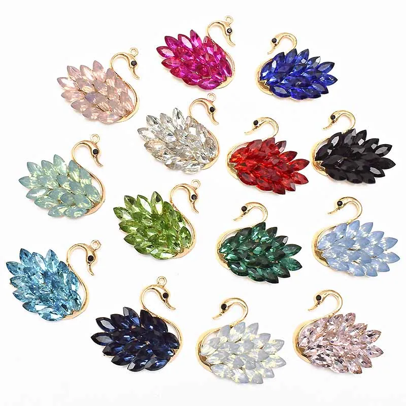 Heiße Neue Ankunft Super Glänzende Frische Nette Wind Schwan Form Weiblichen Anhänger Blau Weiß Rosa Luxus Kristall Swan Charm Pin/brosche DIY