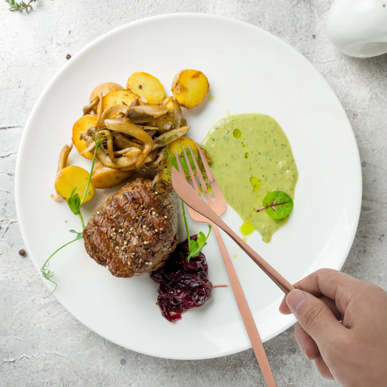 

30 Pieces Stainless Steel Flatware Set Rose Gold Finish Tableware for Special Occasions Daily Use Sophisticated Design