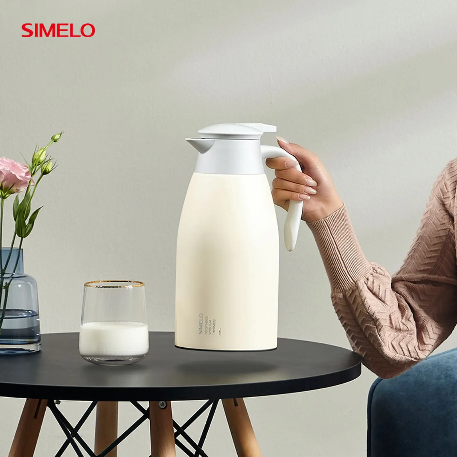 SIMELO 2L Large Capacity Vacuum Insulated Thermos Flask 304 Stainless Steel Hot Water Bottle for Tea Coffee Milk Home Office view 2