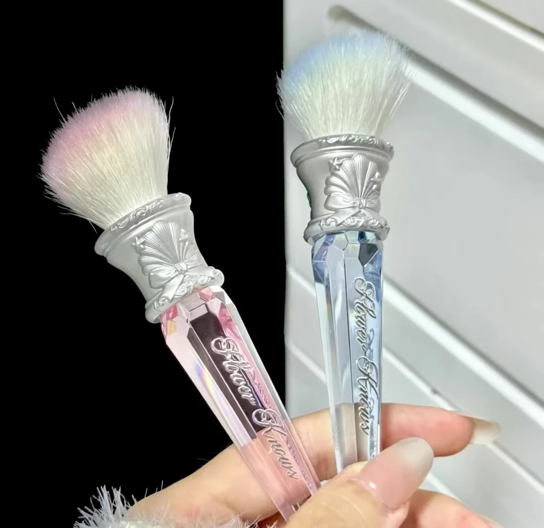 Flower Knows Cosmetic Blush Brush Wool Loose Powder Portable For Cheek Foundation Blusher Fluffy Conditioning Makeup Tool