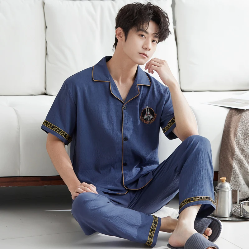 Men's Korea Fashion Simple Pajama Set, Comfort Casual Lightweight Short Sleeve & Long Pants Loungewear, Elegant Men's Homewear