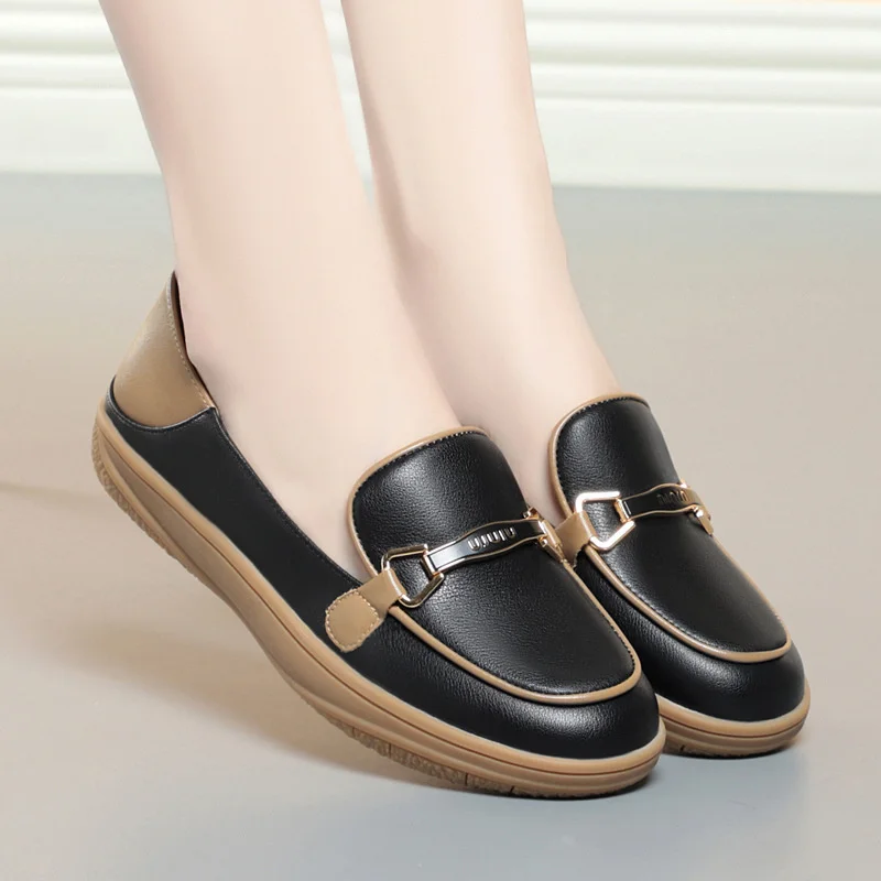 

2024 New Spring Autumn Women Flats Soft Leather Moccasins Casual Single Shoes Comfort Soft Sole Slip-on Flat Loafers