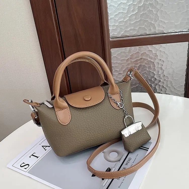 

The New 819 Handbag Is Not Shoulder and Square Bag, Dumpling Bag Shoulder Crossbody Handbag Is Fashionable and Versatile