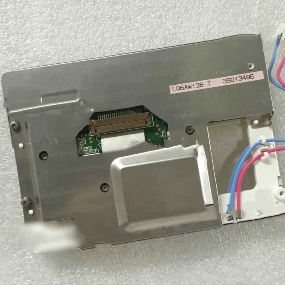Display LCD LQ5AW136