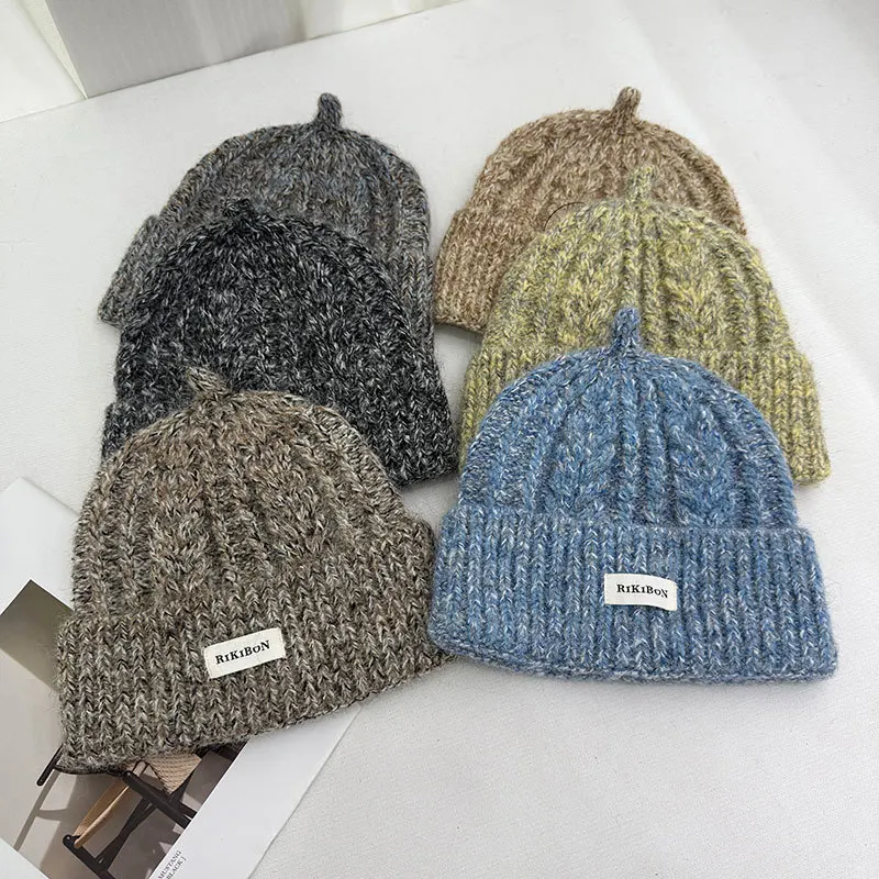 Men and Women's New Autumn and Winter Simple Pullover Pacifier Knitted Hat Outdoor Ear Protection Mixed Color Skull Beanie Cap