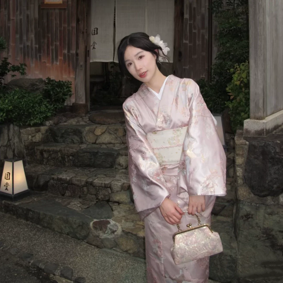 Japanese Women's Traditional Komon Kimono, Gold Thread Jacquard Brocade, Double-layer Wrinkle-resistantCosplay Photo Shoot Dress