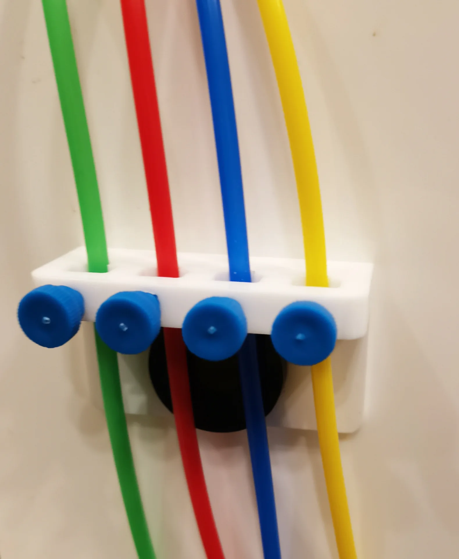 

Marine Strong Aquarium Magnetic Suction Plate Titration Pump Hose Holder 4-Head Bracket Coral Reef Fish Tank
