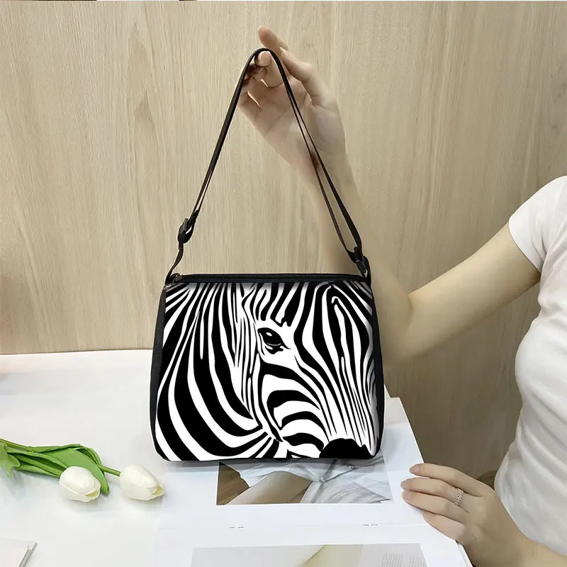 Borsa di lusso da donna con stampa zebrata di moda borsa a tracolla semplice sotto le ascelle borsa a tracolla per ragazze con Design quotidiano