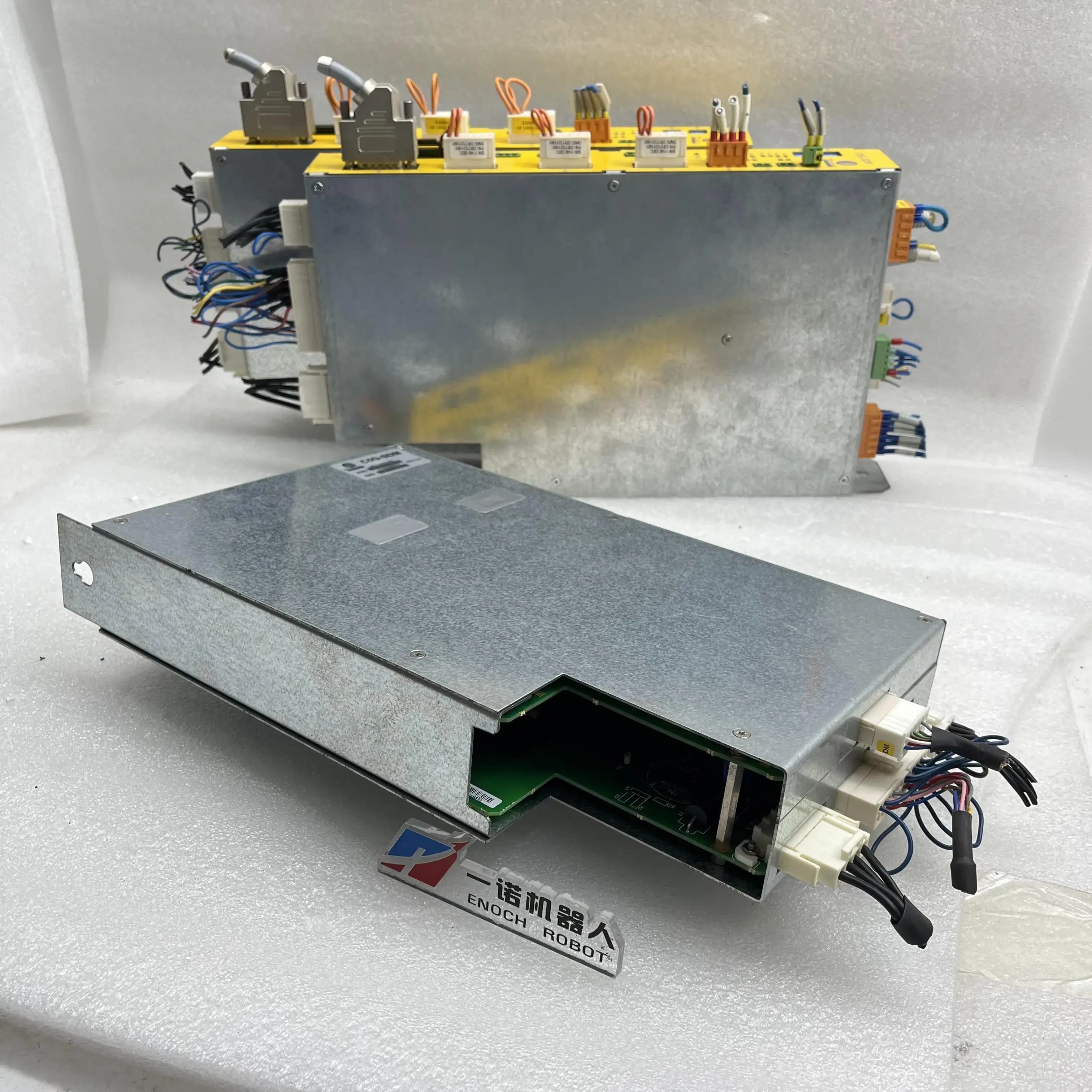 Controlador servo C5G-SDM CR17430080 en buenas condiciones de funcionamiento