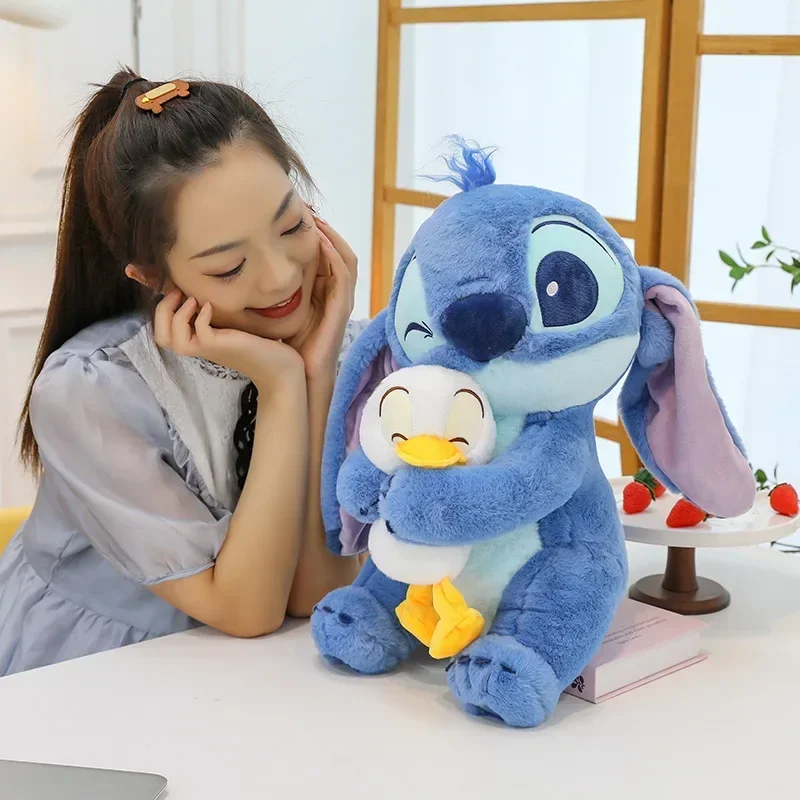 Boneka isi 30/45/60cm, mainan boneka mewah Kawaii Disney ukuran besar, boneka Stitch bebek imut, boneka hadiah ulang tahun anak-anak