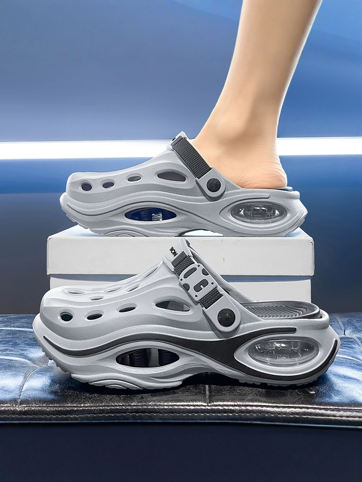 

Men's Summer Outdoor Wearable Clog Shoes Anti-Slip Thick Bottom Air Cushion Toe Cover Slippers Driving Two-Way Beach Sandals