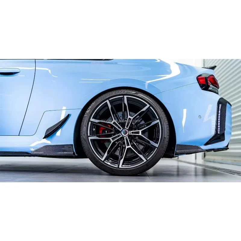 عالية الجودة غطاء المصد الخلفي ألياف الكربون الجافة الوفير الجانب الخائن لسيارات BMW G87 M2 المصد الخلفي Canards ركن حامي